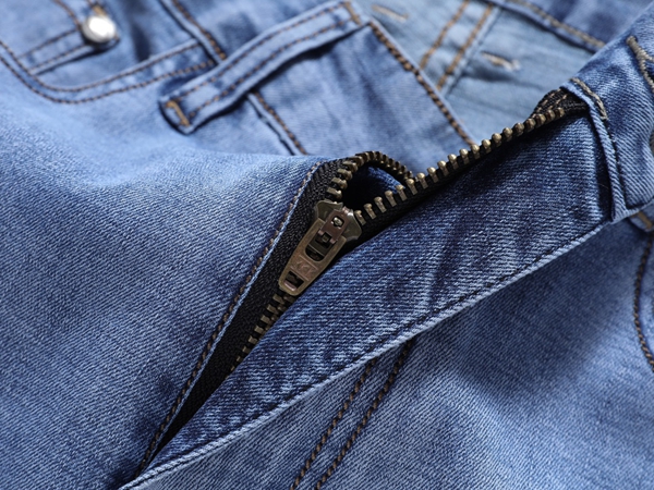 ブランドジーンズ細部ディテール